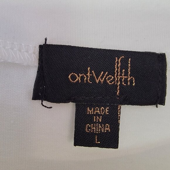 On Twelfth Shirt FANCY Spellout Women's Size L White Top - Picture 3 of 6